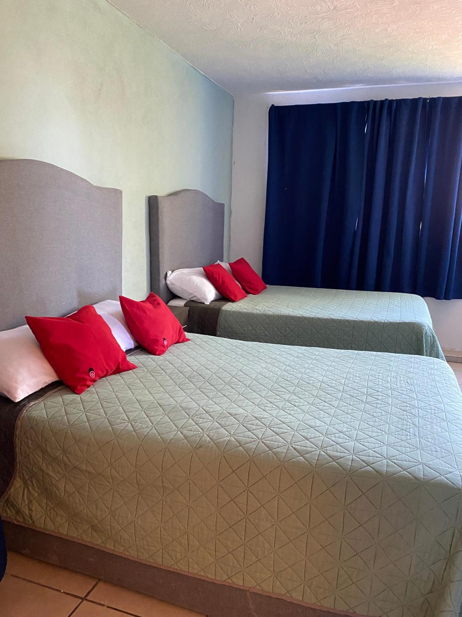 Aparthotel 4 Venator House Boutique León Zewnętrze zdjęcie